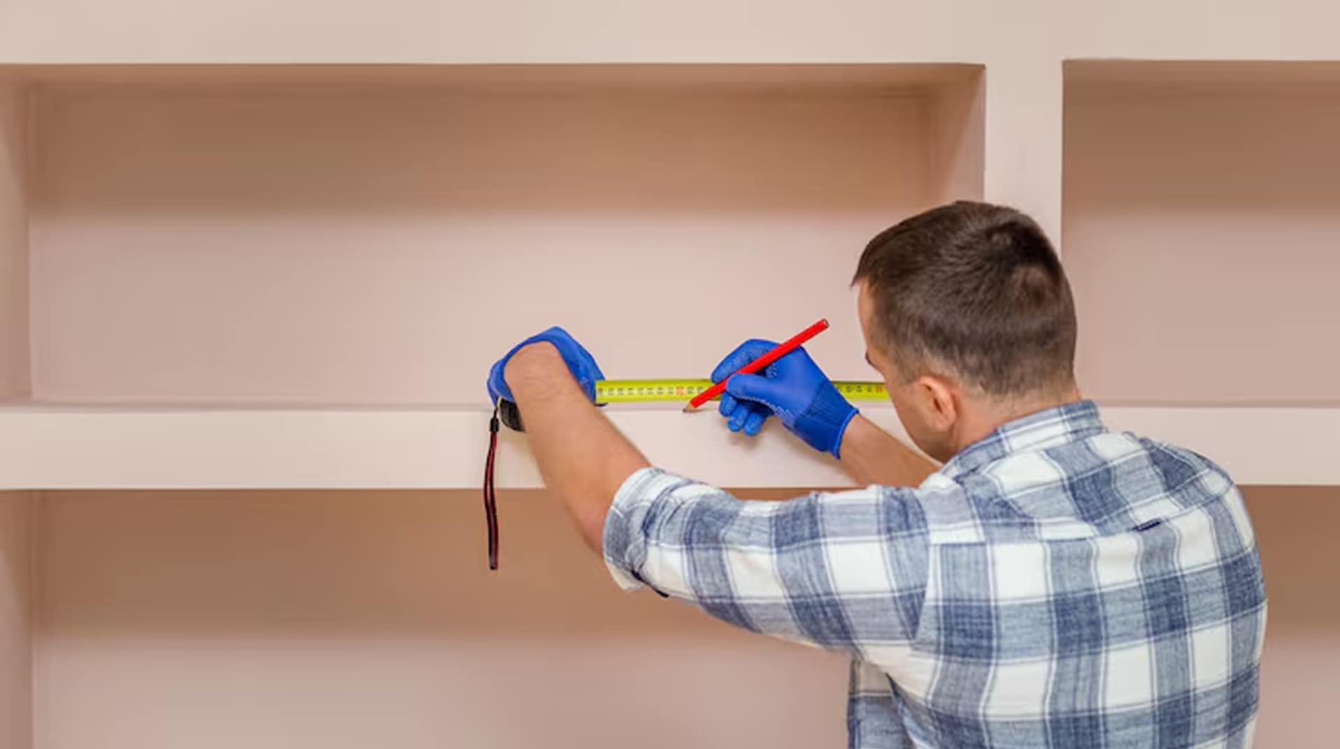 Quanto custa montar um guarda-roupa e como escolher o profissional certo?